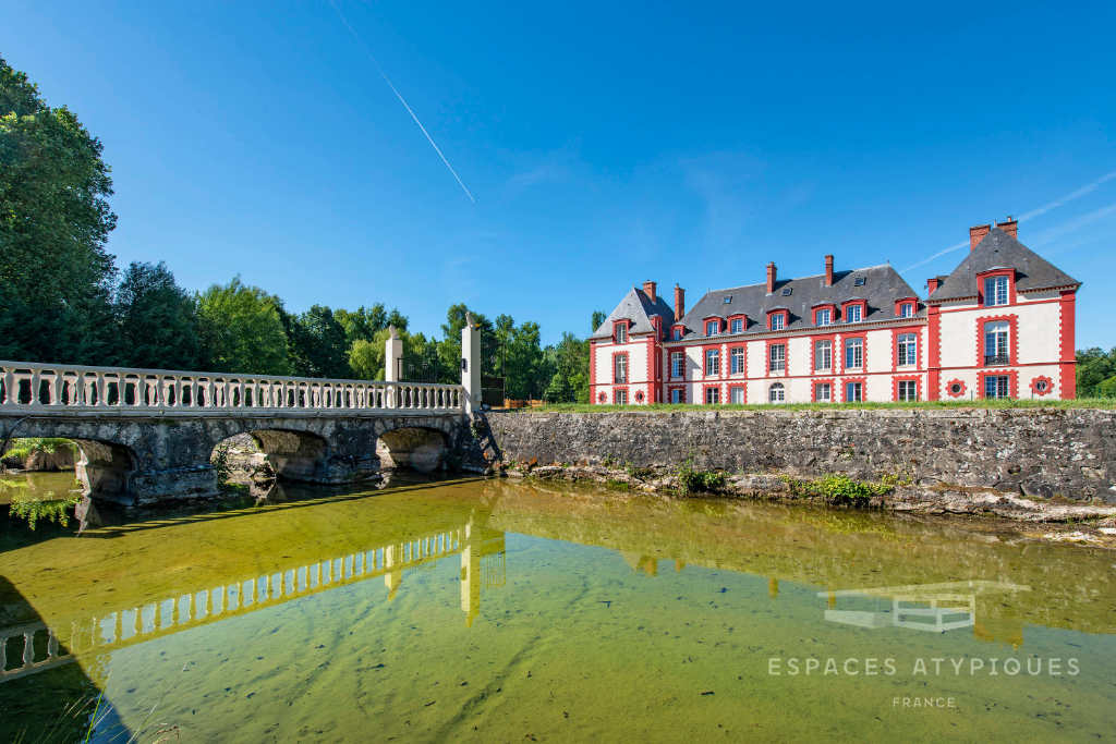 Appartement avec jardin privatif dans un château