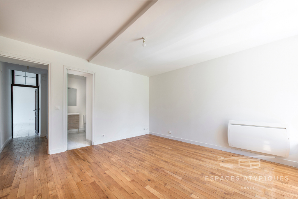 Appartement avec jardin privatif dans un château