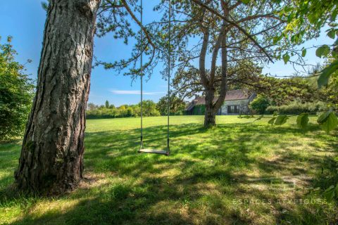 Longère de charme avec dépendance et son parc