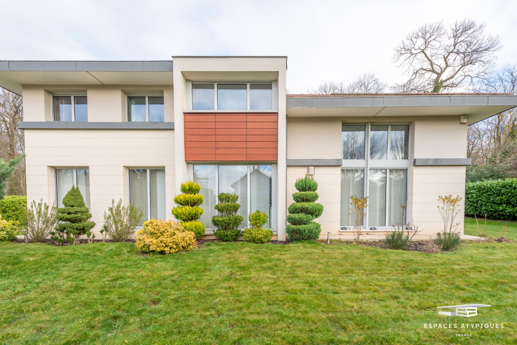 Maison d’architecte avec jardin