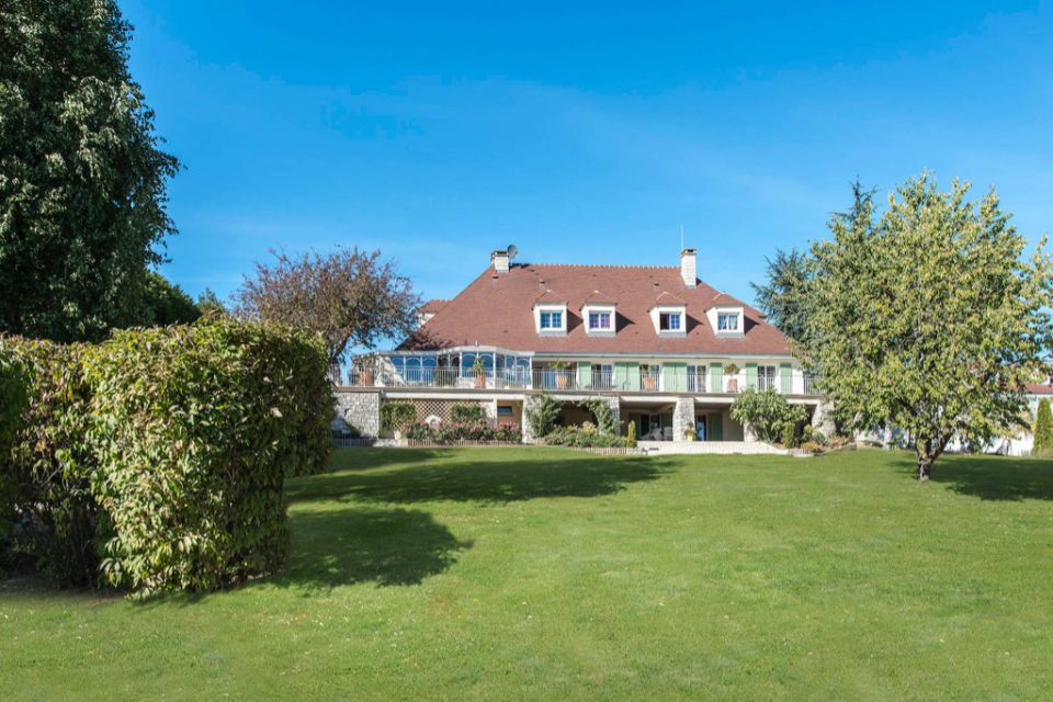 77300 Fontainebleau - villa avec vue sur la vallée de la Seine - Réf. SM369