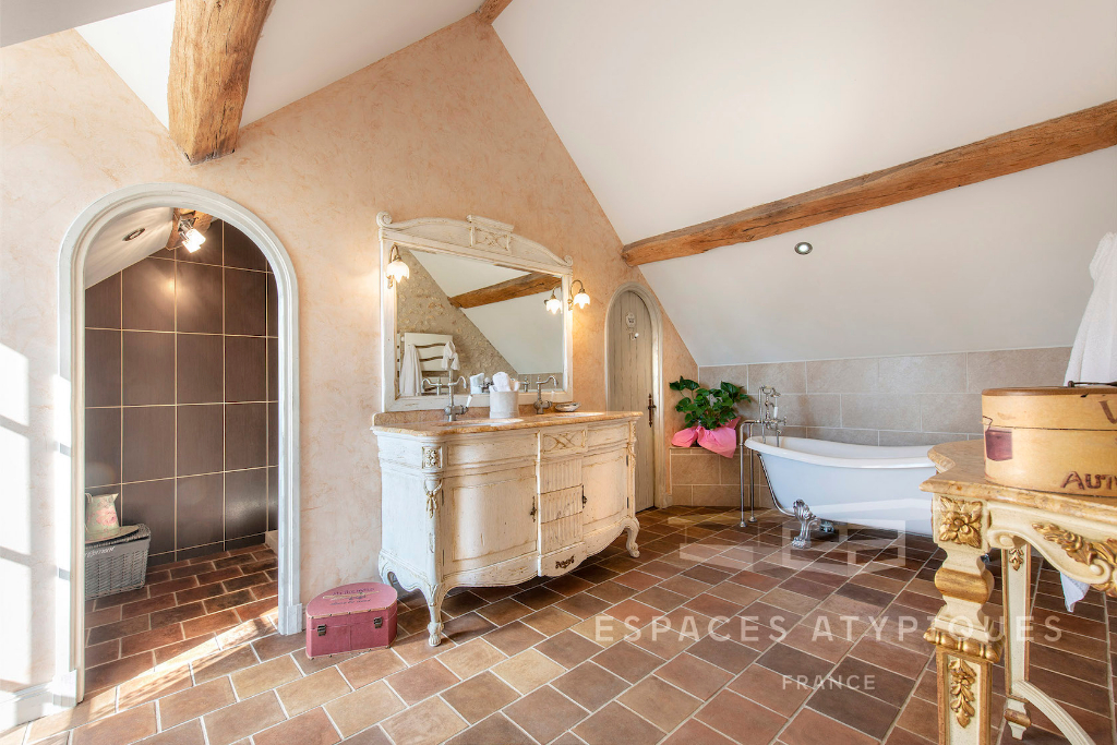 Farmhouse renovated country style “chic” with outbuildings.