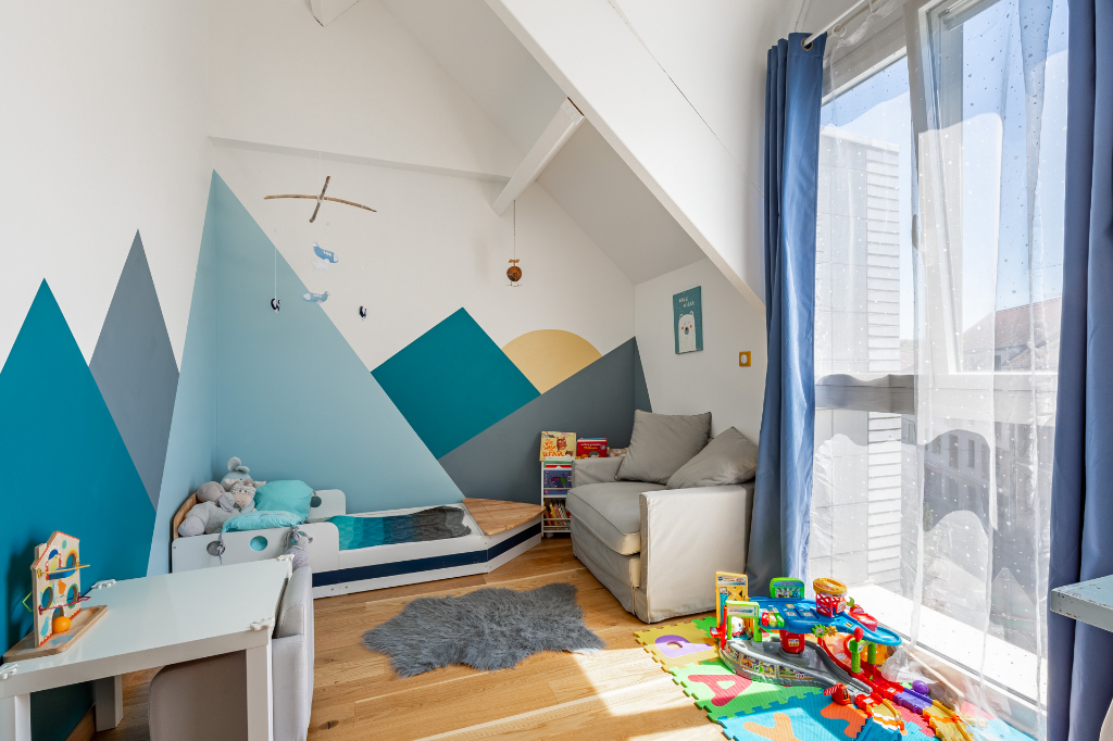 Apartment with its sliding glass roof and its sky view