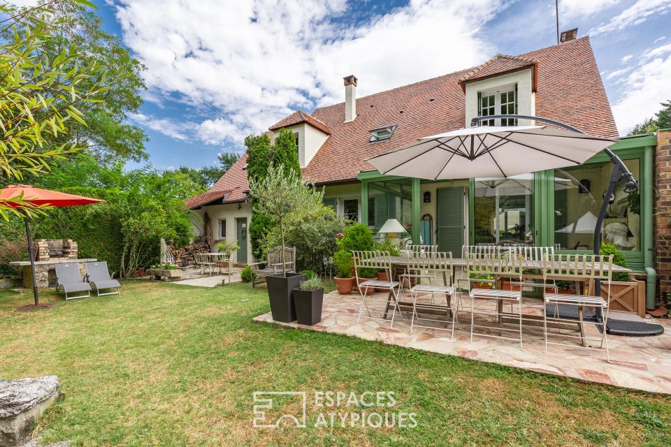 77300 FONTAINEBLEAU - Maison familiale avec jardin - Réf. SM430