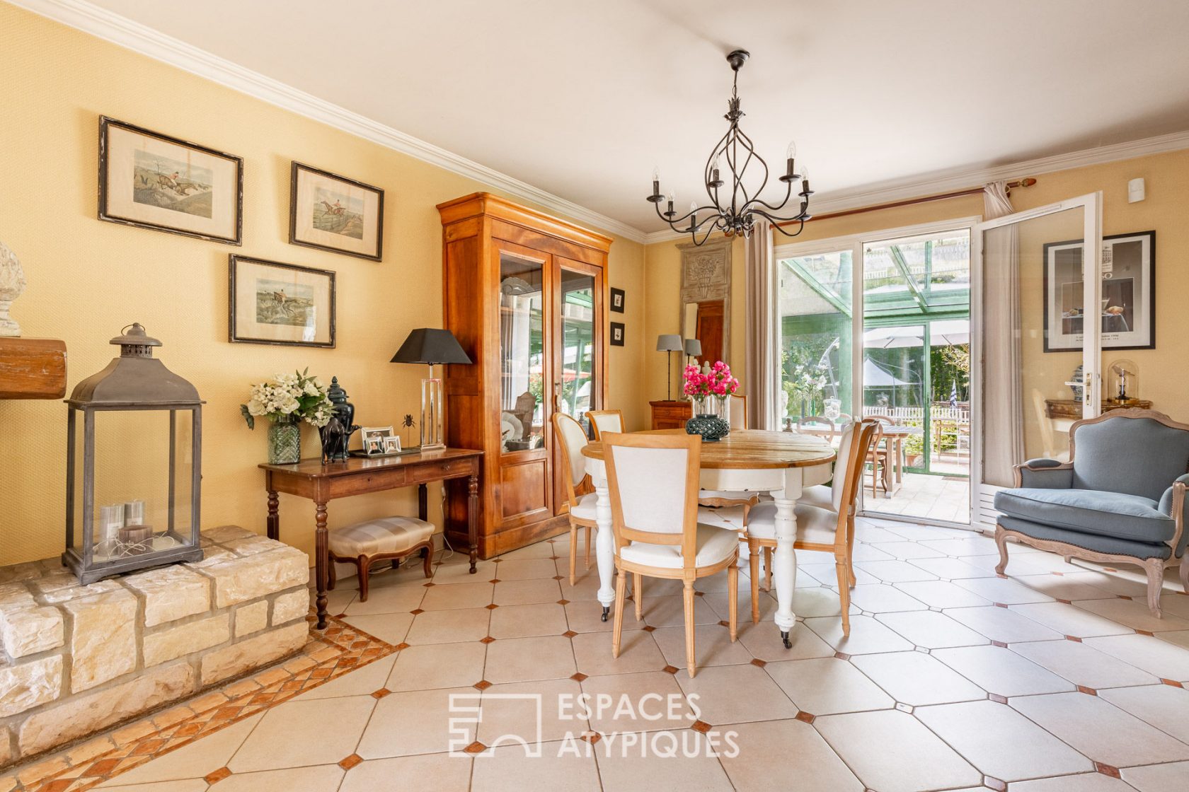 Maison familiale avec jardin