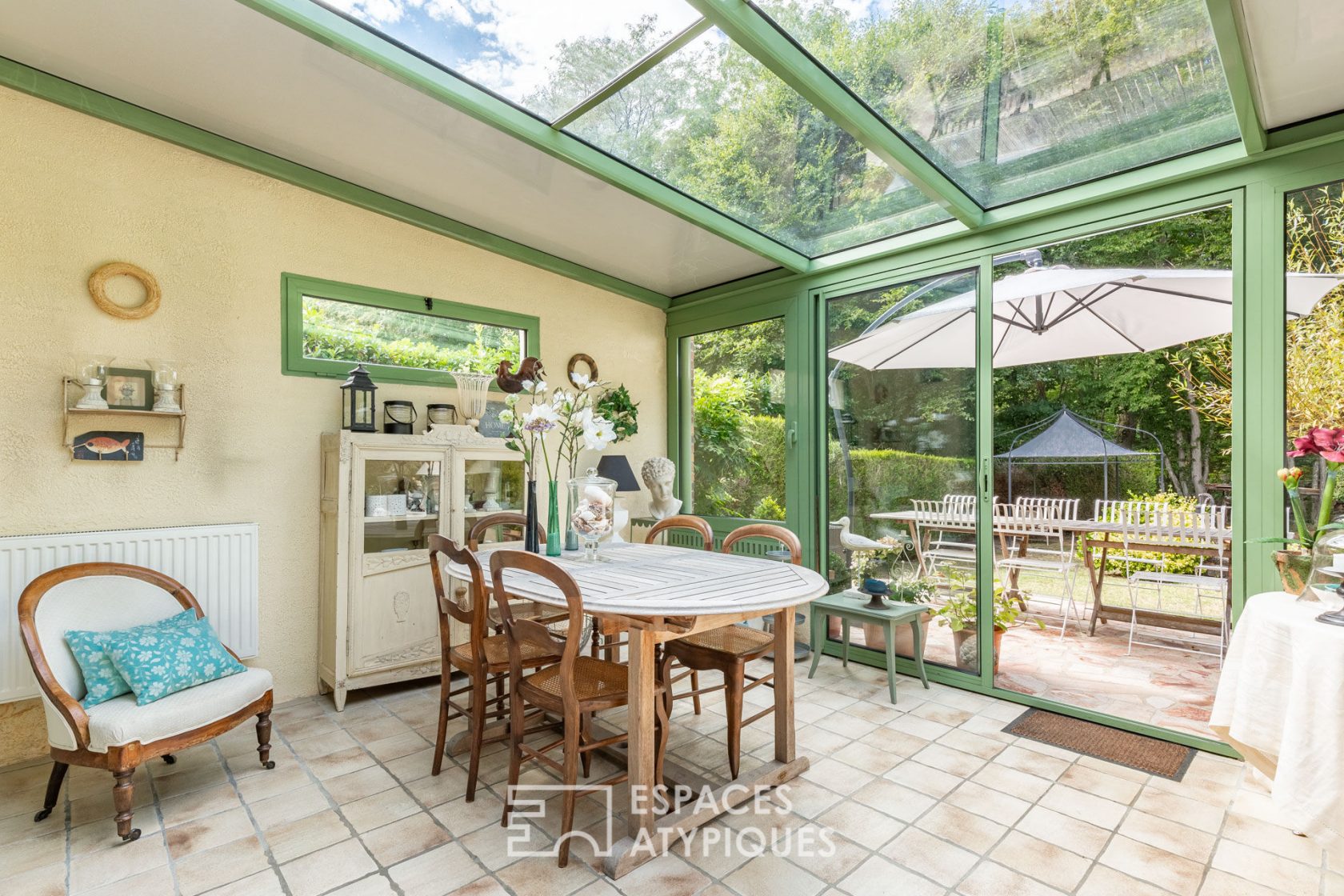 Maison familiale avec jardin