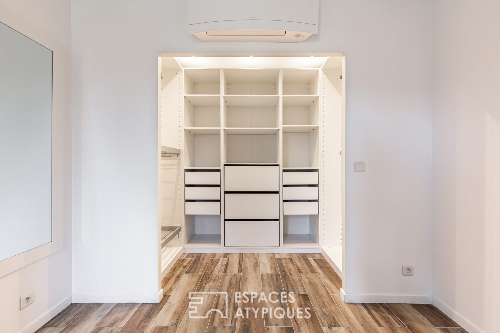 Appartement avec terrasses et jardin