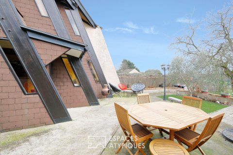 family architect house with garden