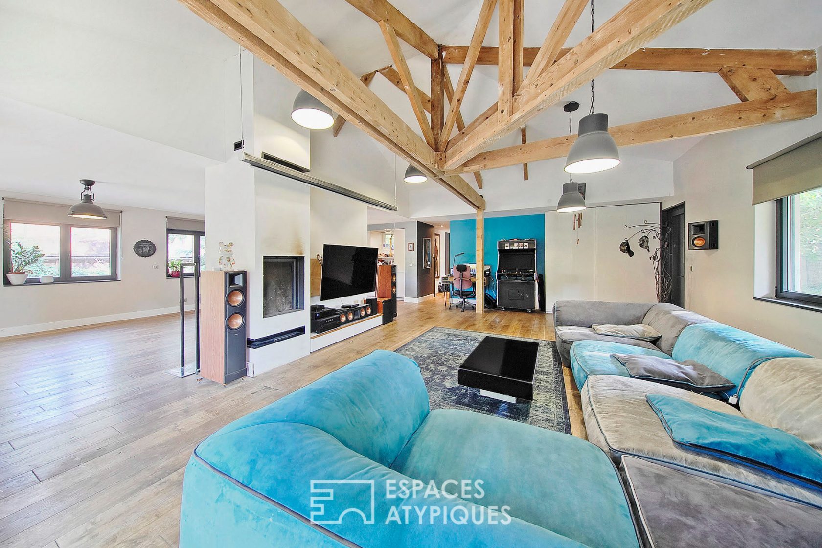 Maison contemporaine avec jardin