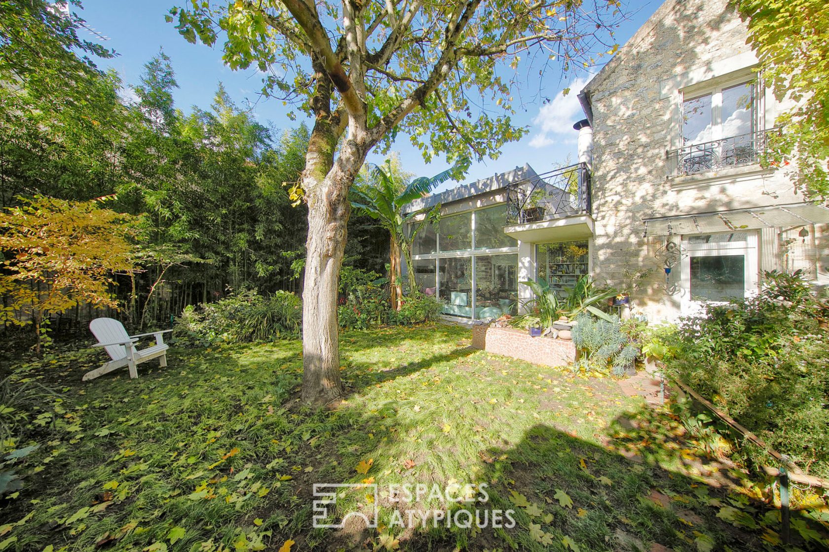 Charming house with extensions and garden