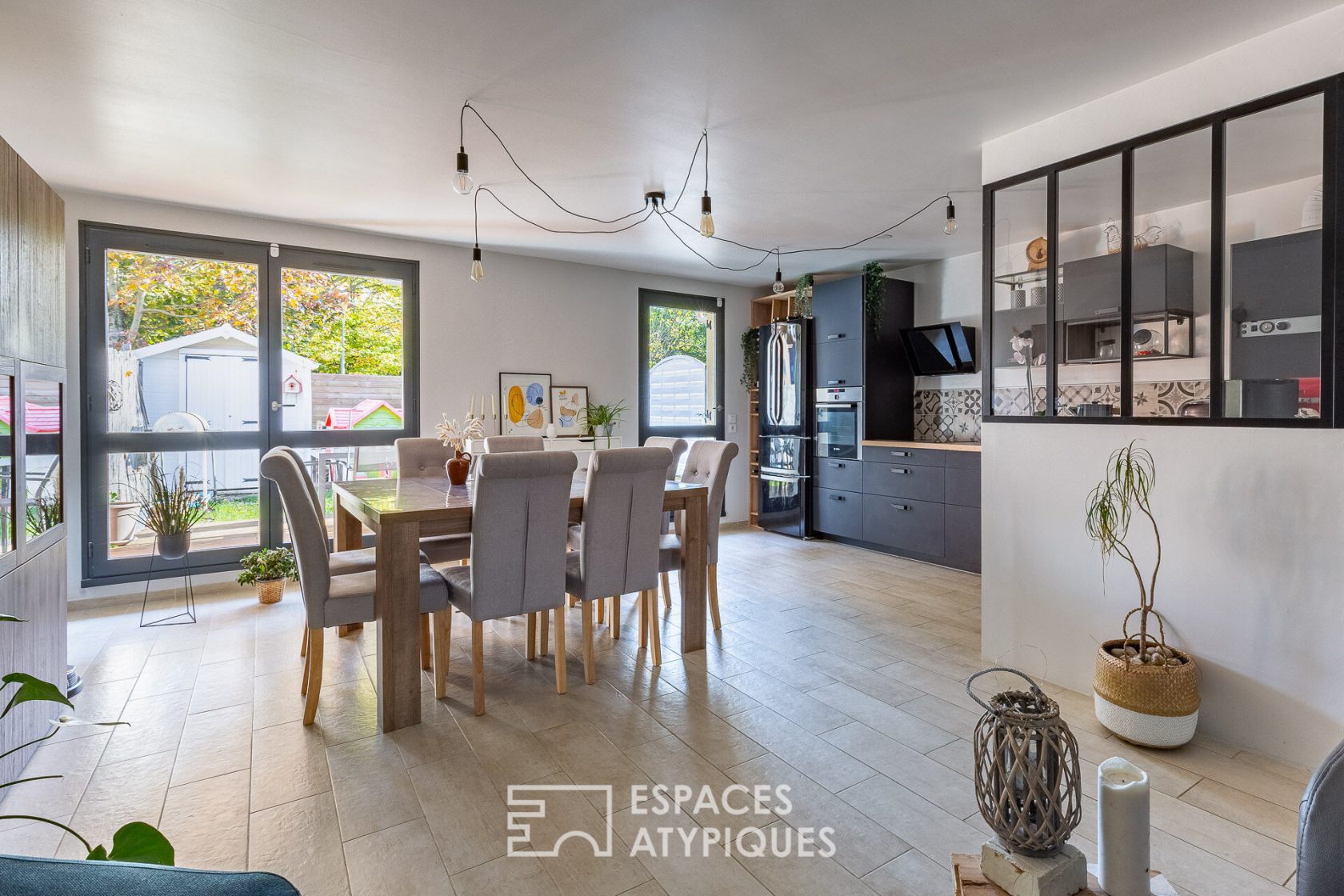 Maison familiale avec jardin