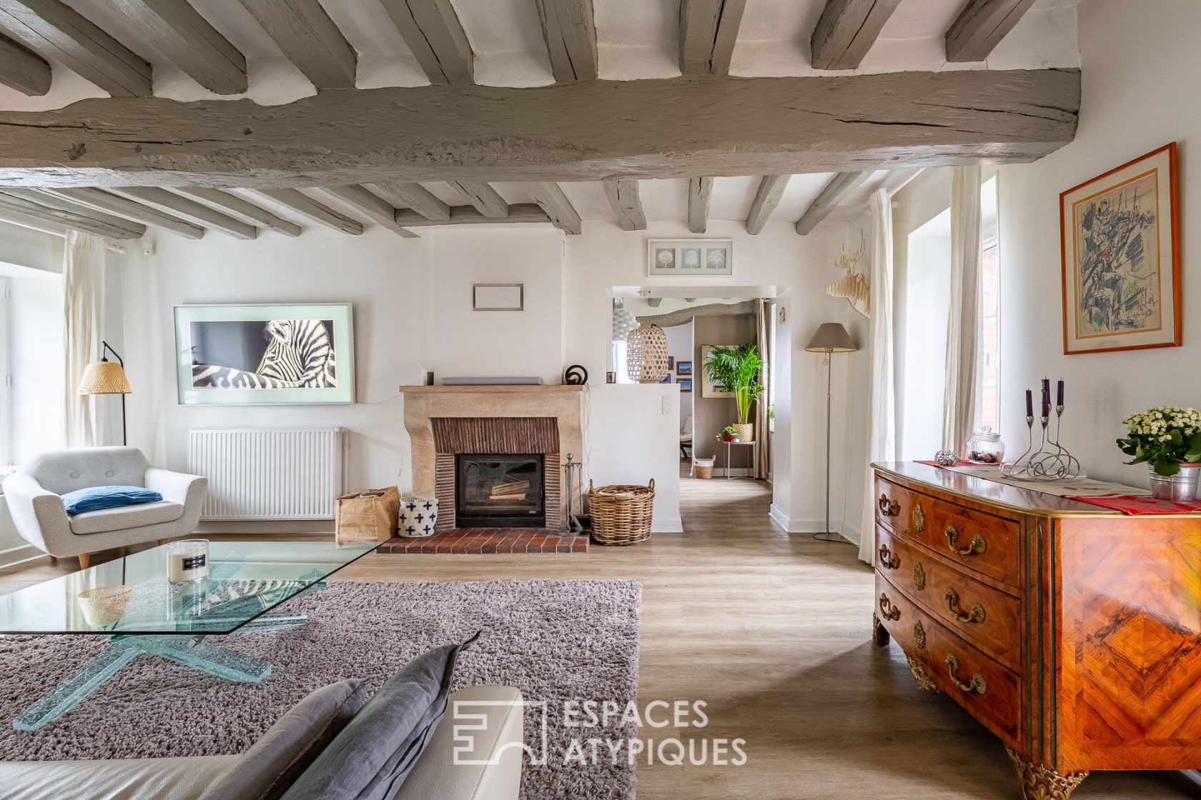 Charming longère with outbuilding