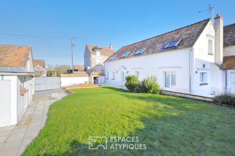 Farmhouse with garden in the heart of the village
