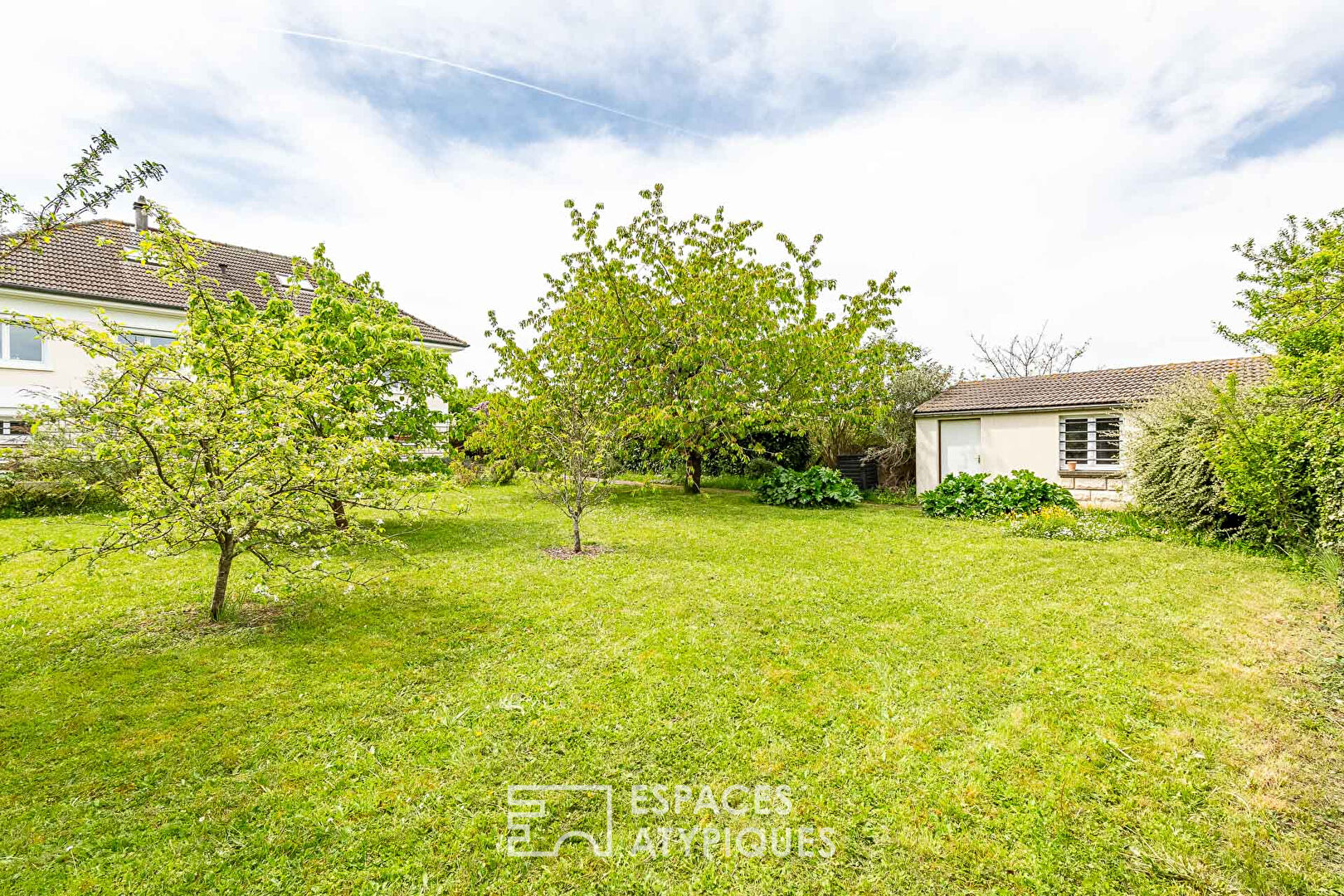 70s house with garden