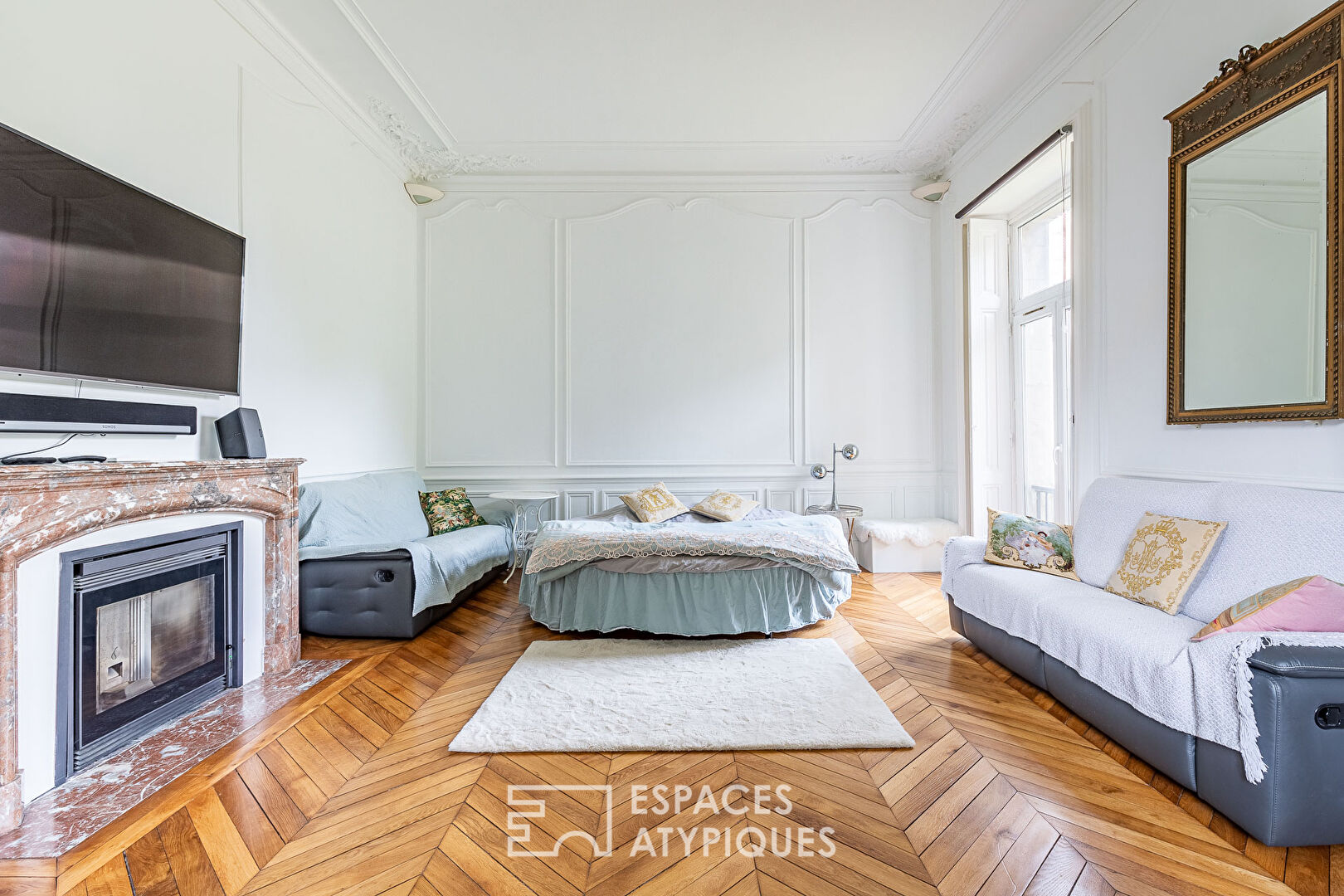 Appartement dans un château avec parc