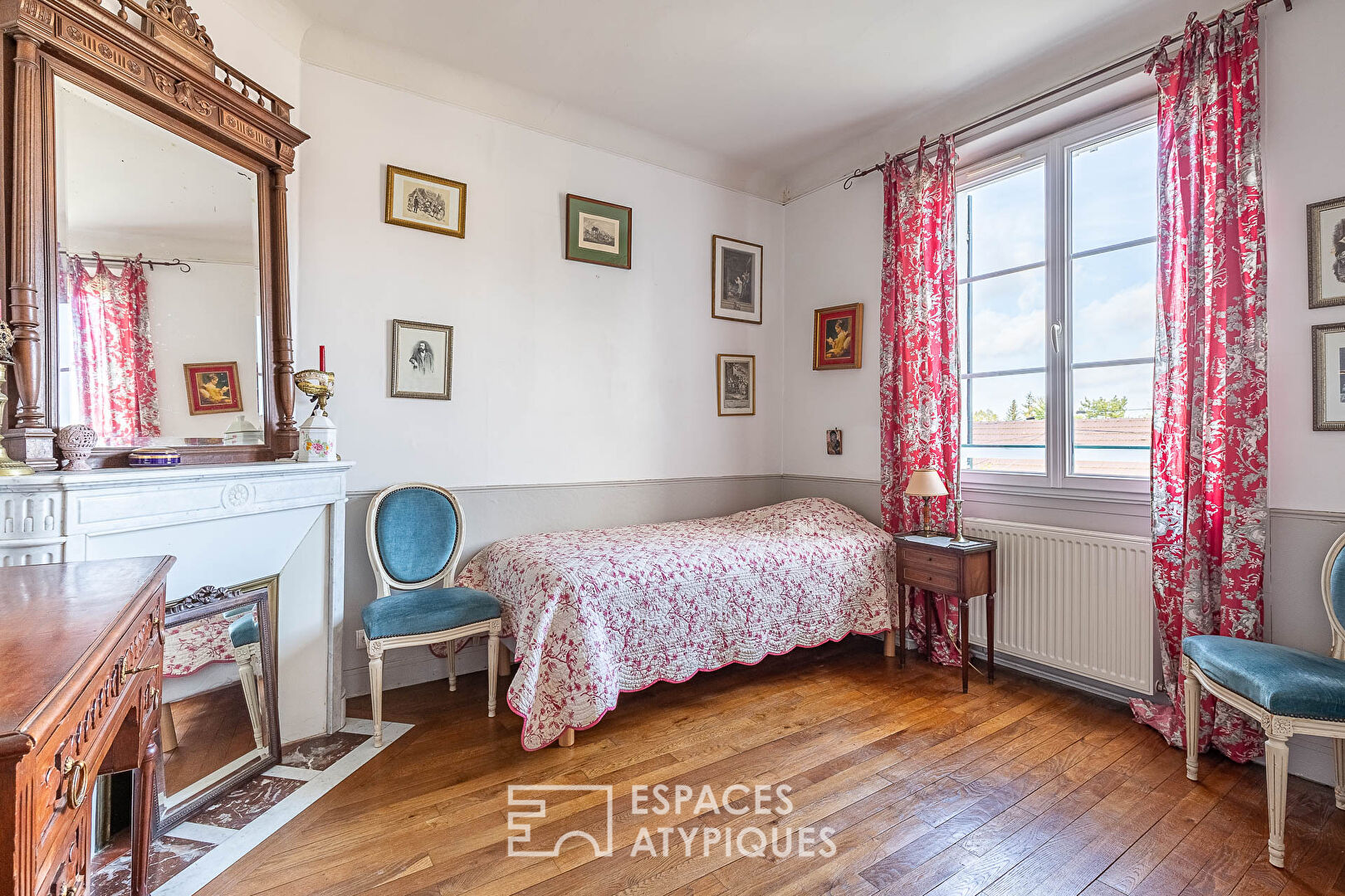 Maison familiale avec jardin et piscine