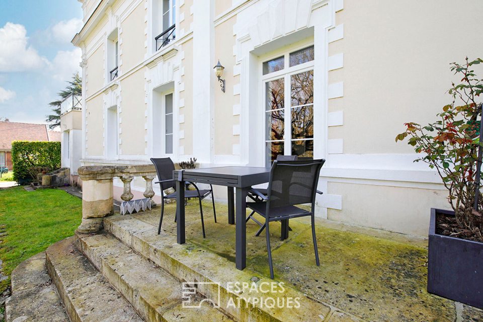 Appartement de charme avec terrasse au sein d'un Château