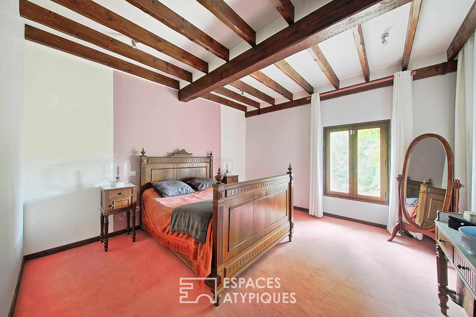 Beautiful Briarde house with garden in the Petit Morin valley