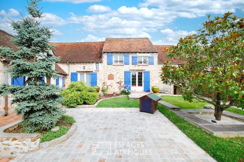 Character house with independent studio and garden