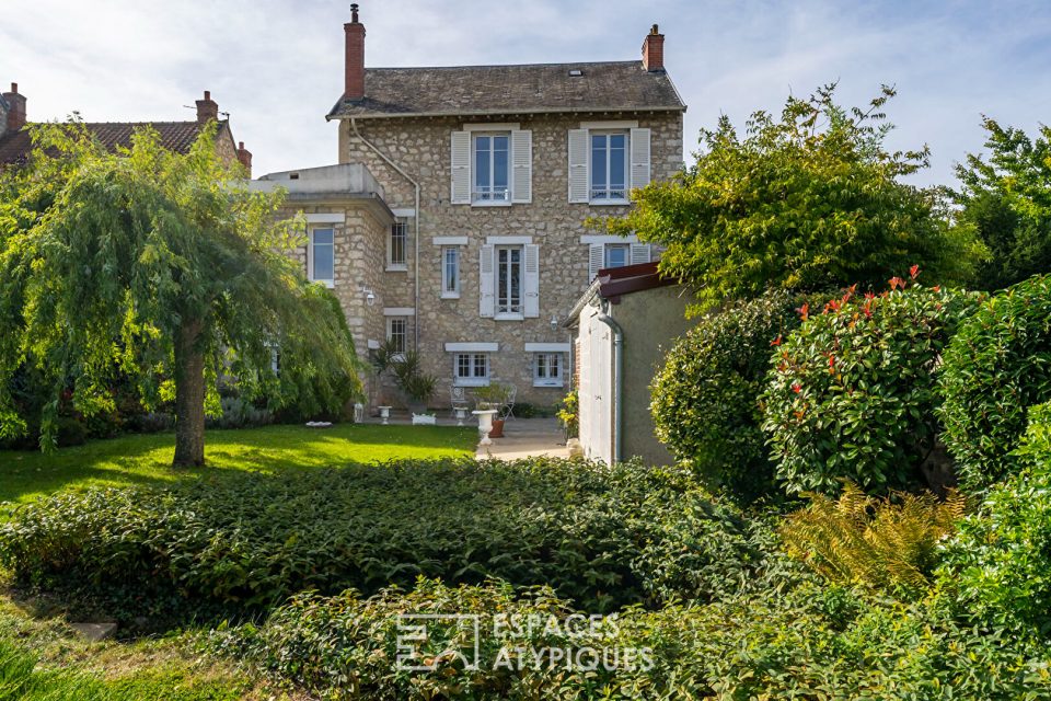 Belle maison meulière avec jardin