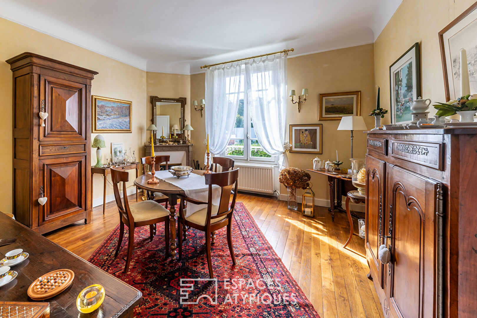 Beautiful millstone house with garden