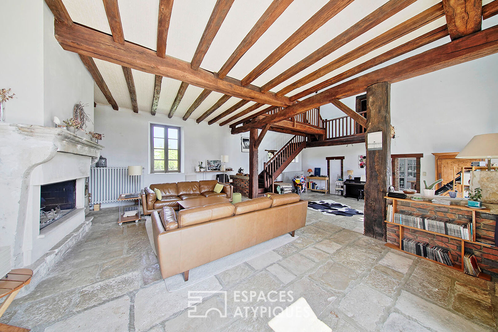 Former 19th century cider mill rehabilitated and outbuilding