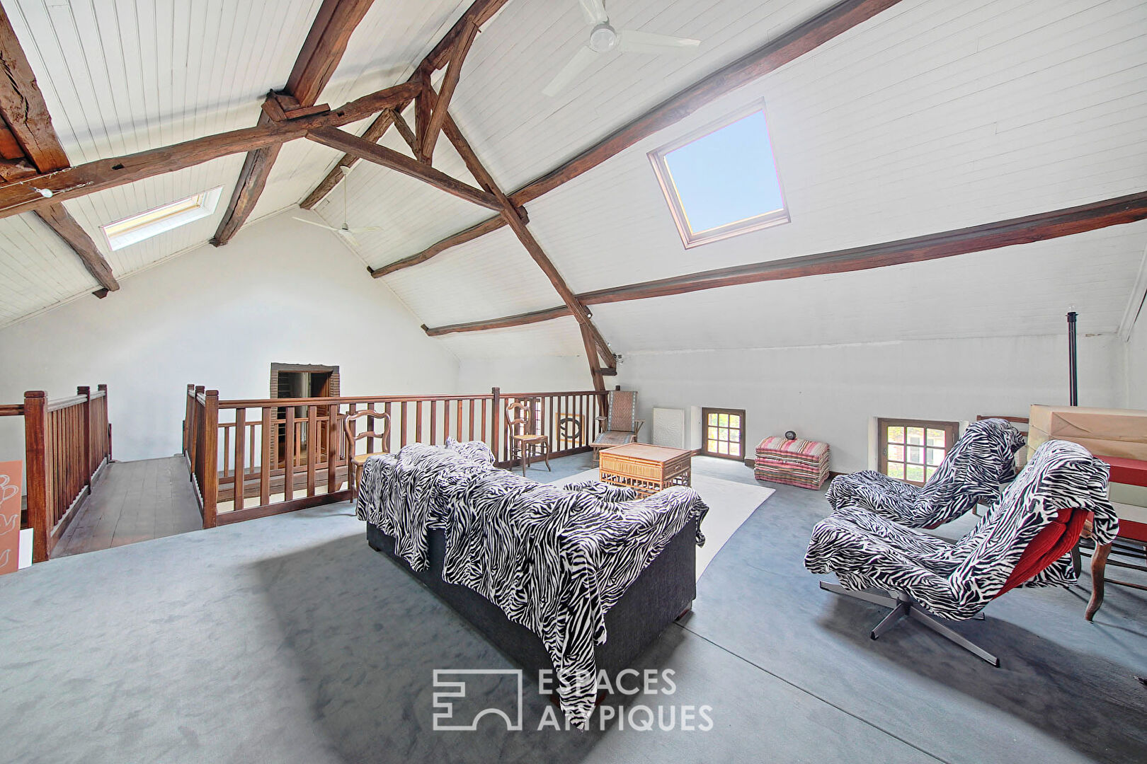 Former 19th century cider mill rehabilitated and outbuilding