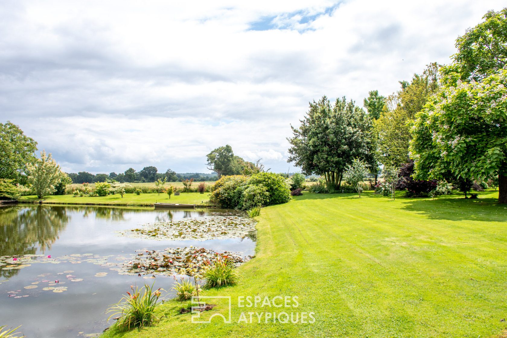 Longère de charme et son parc paysagé