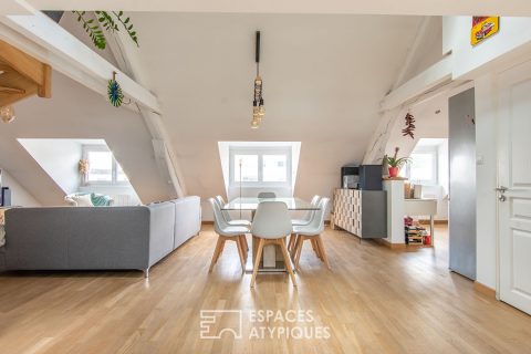 Duplex lumineux sous les toits