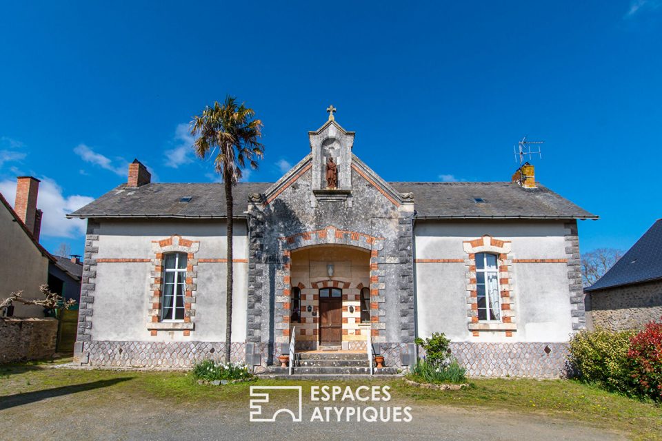 Belle demeure de caractère avec cour et jardin