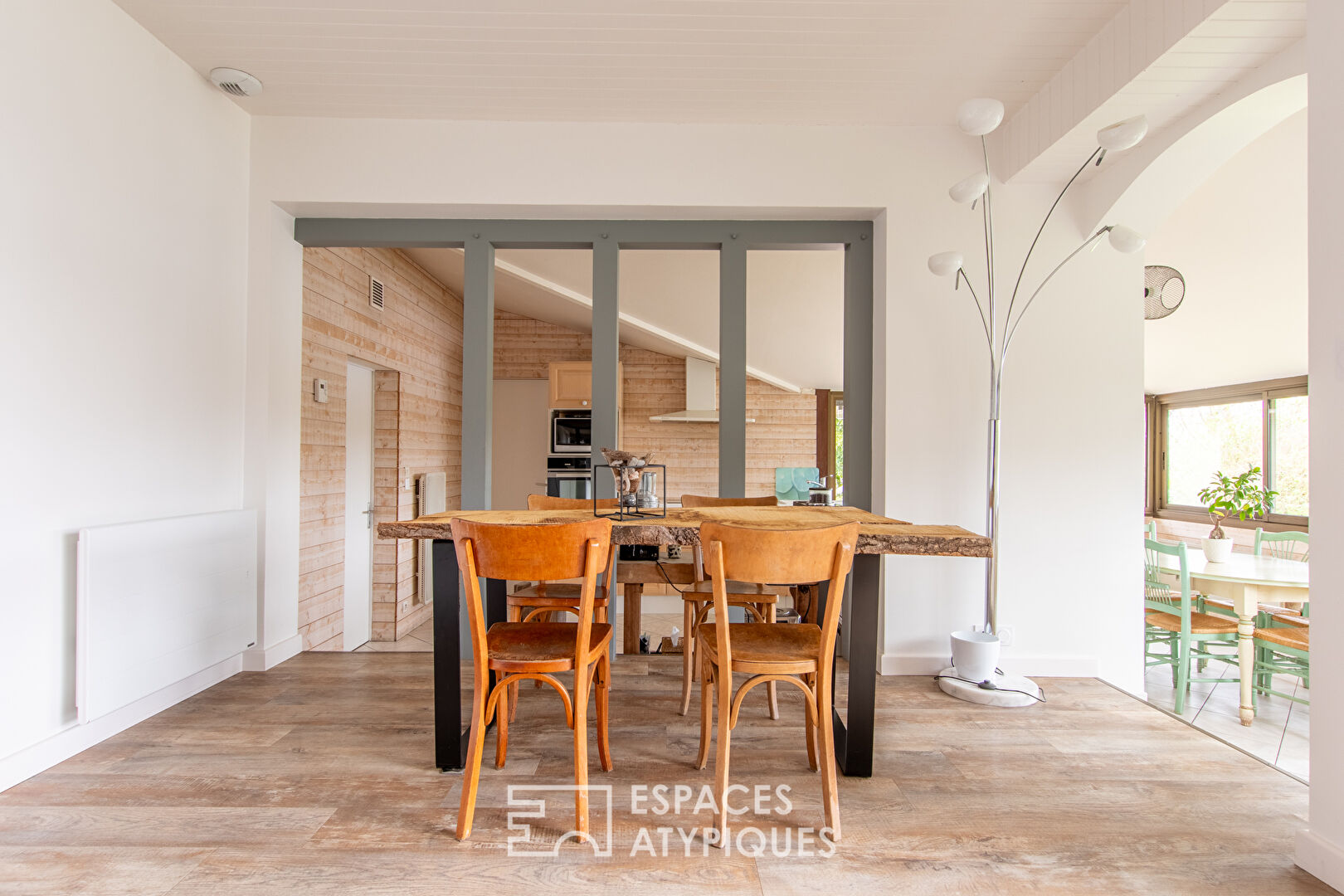 Maison d’architecte avec vue sur la nature