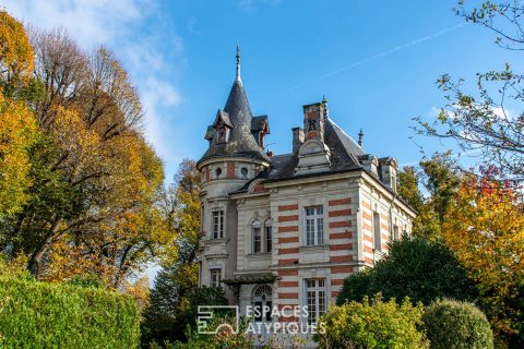 Magnifique Hôtel particulier au coeur de son parc arboré
