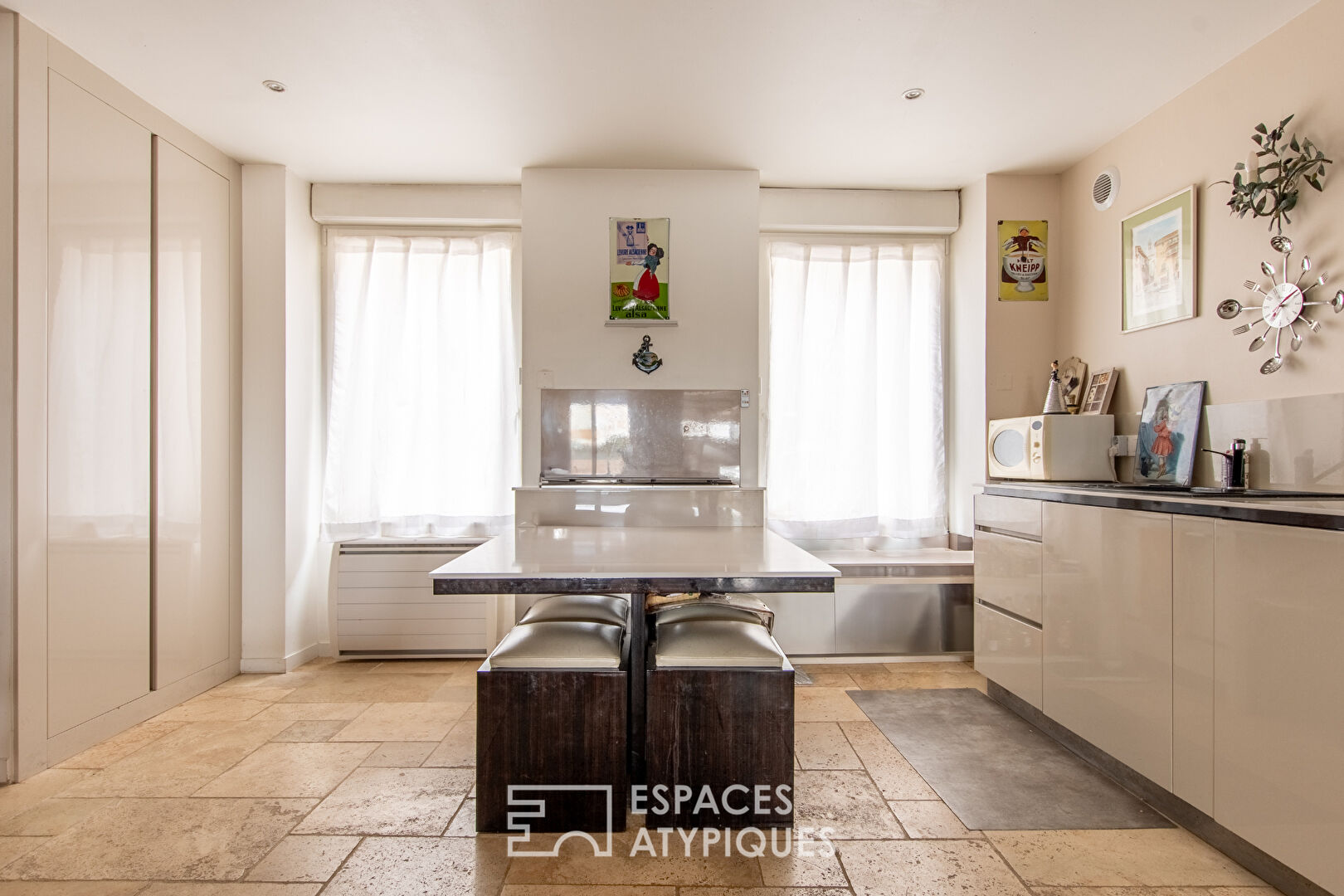 Charming house on the banks of the Loire