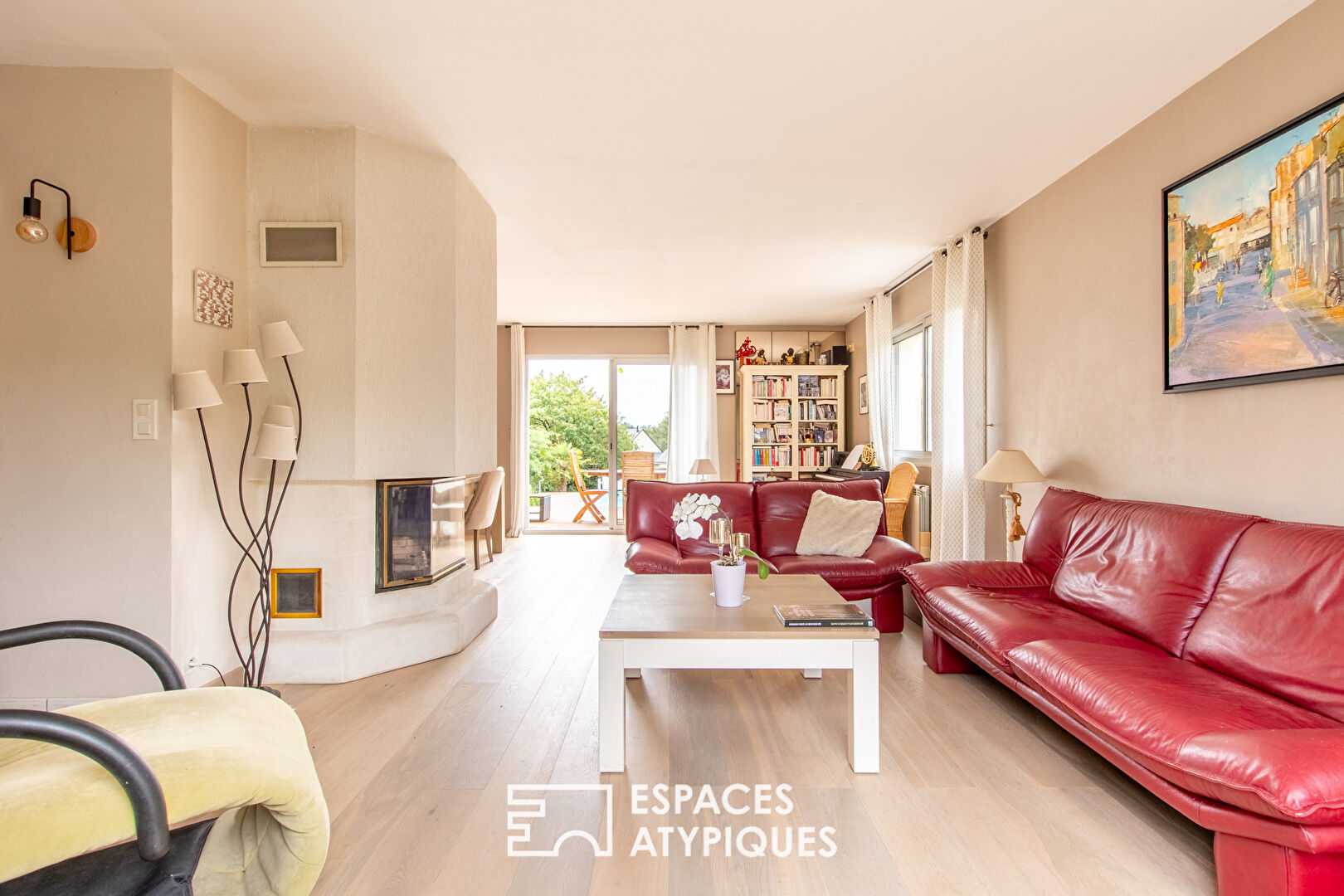 Contemporary house in the countryside in Bouchemaine