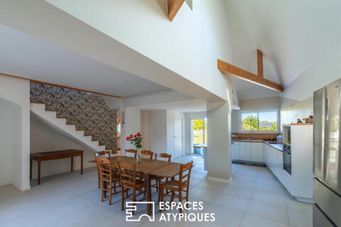 Demeure de caractère et maison indépendante au coeur d&rsquo;un écrin de verdure