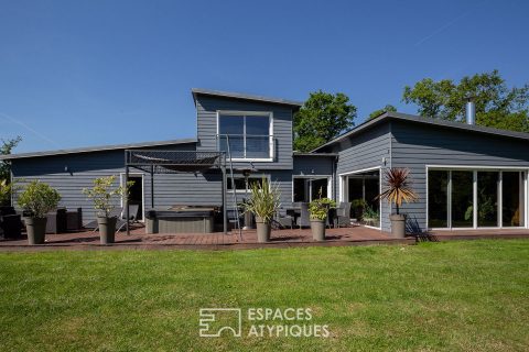 Maison d’architecte dans un écrin de verdure