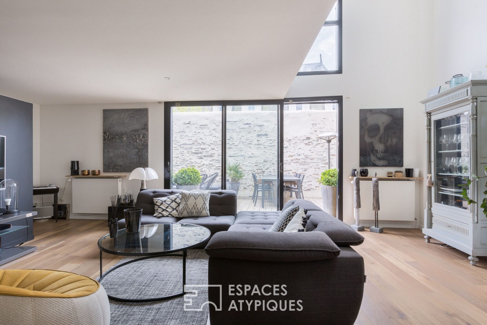 Exclusivité- Loft en coeur de ville avec terrasse