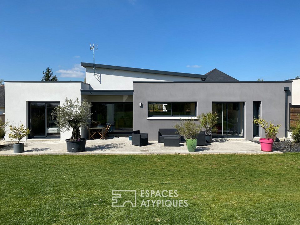 49610 SAINT MELAINE SUR AUBANCE - Maison contemporaine fonctionnelle et lumineuse - Réf. ARG1320