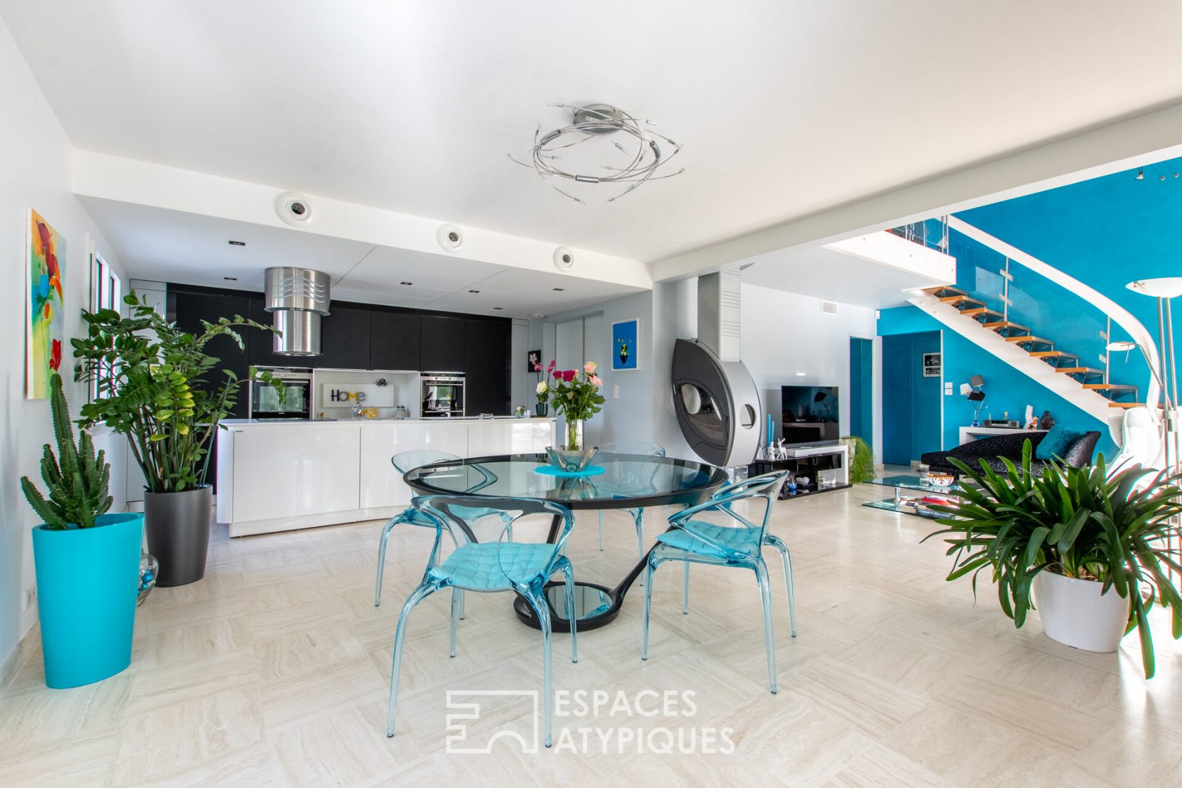 Maison familiale à l’aménagement contemporain