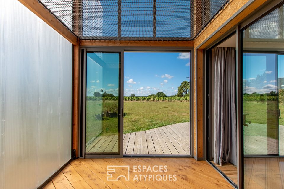 49610 LES GARENNES SUR LOIRE - Maison d'architecte au cadre bucolique - Réf. ARG1939
