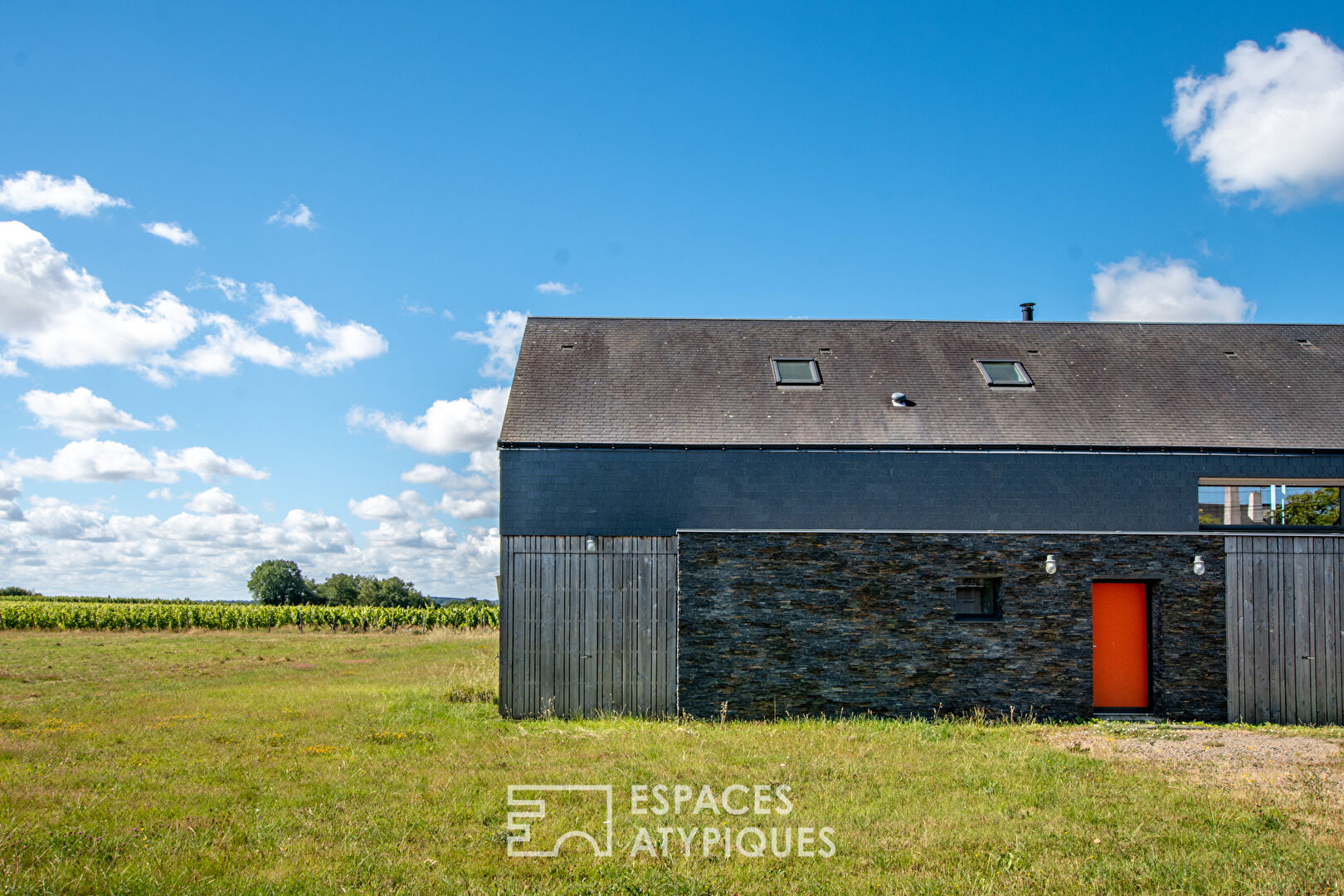 Maison d’architecte au cadre bucolique