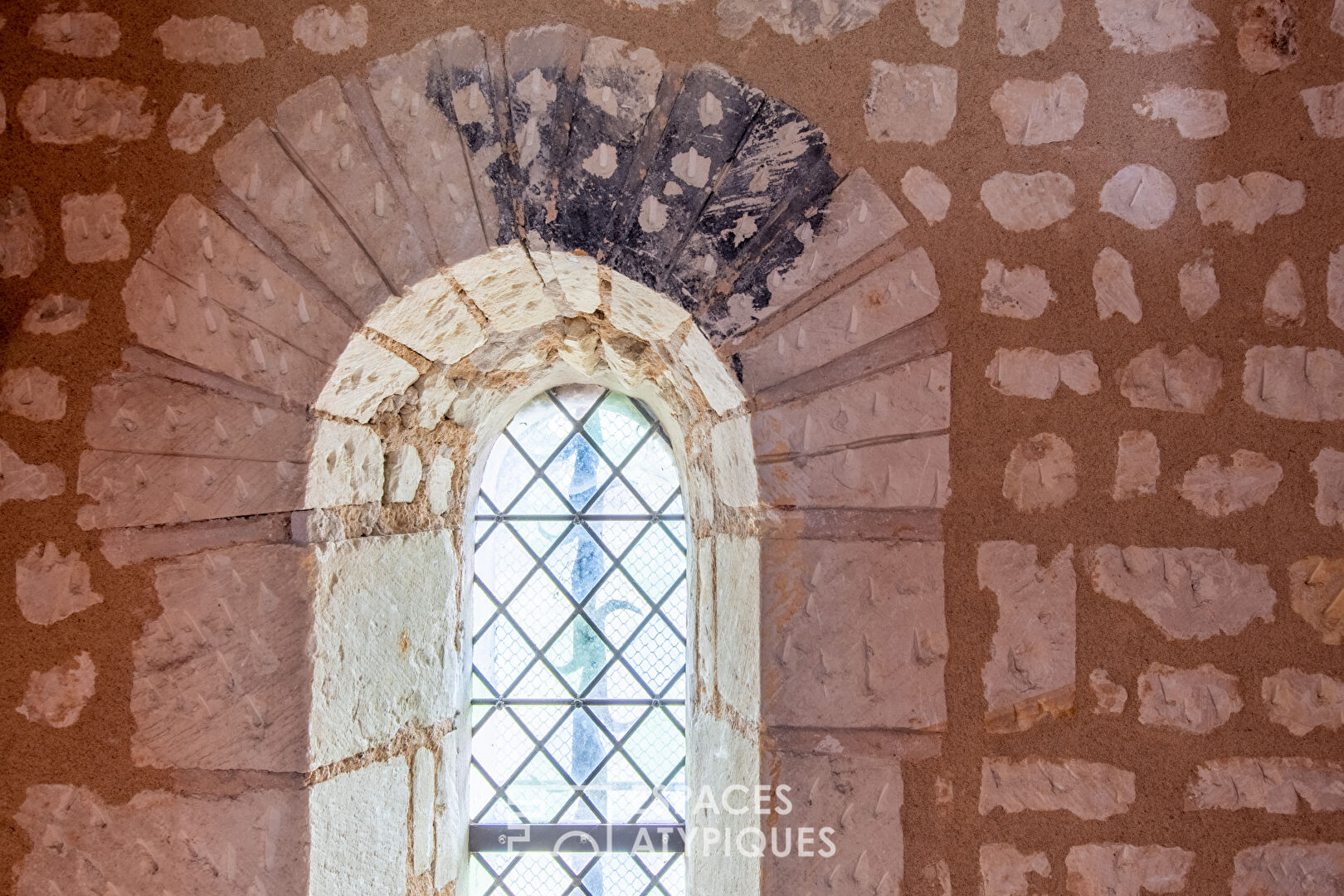 Maison authentique dans une ancienne église