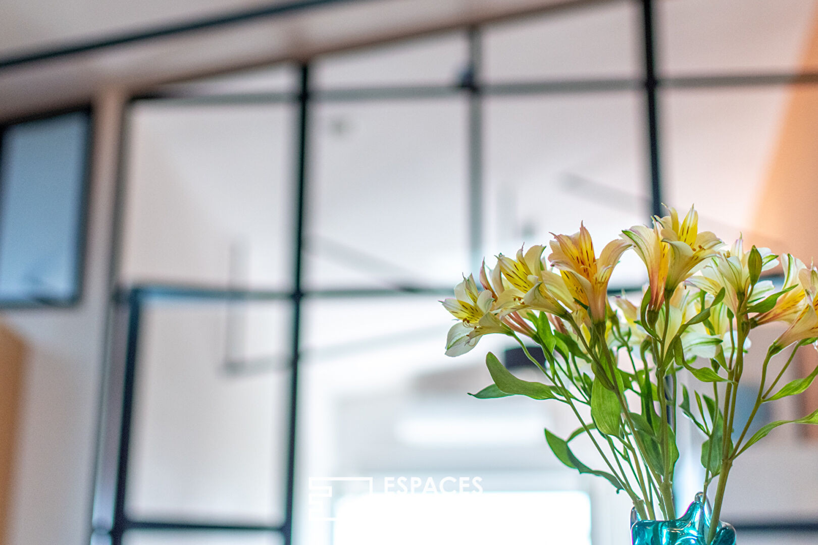 Appartement style loft dans un quartier prisé