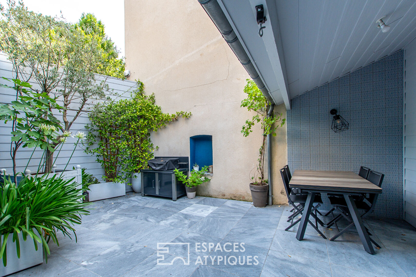 Charming family house in the heart of La Catho