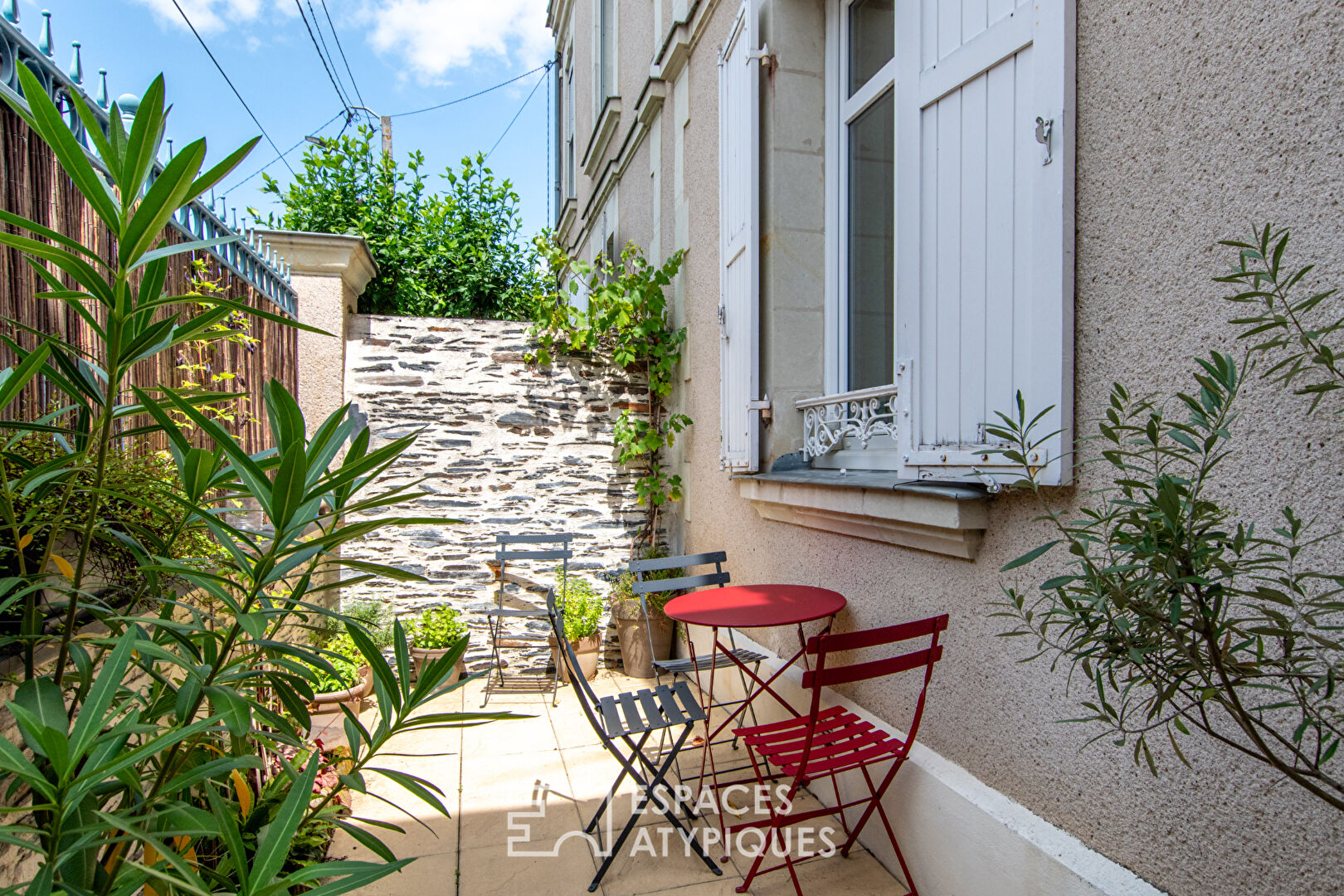 Charming family house in the heart of La Catho