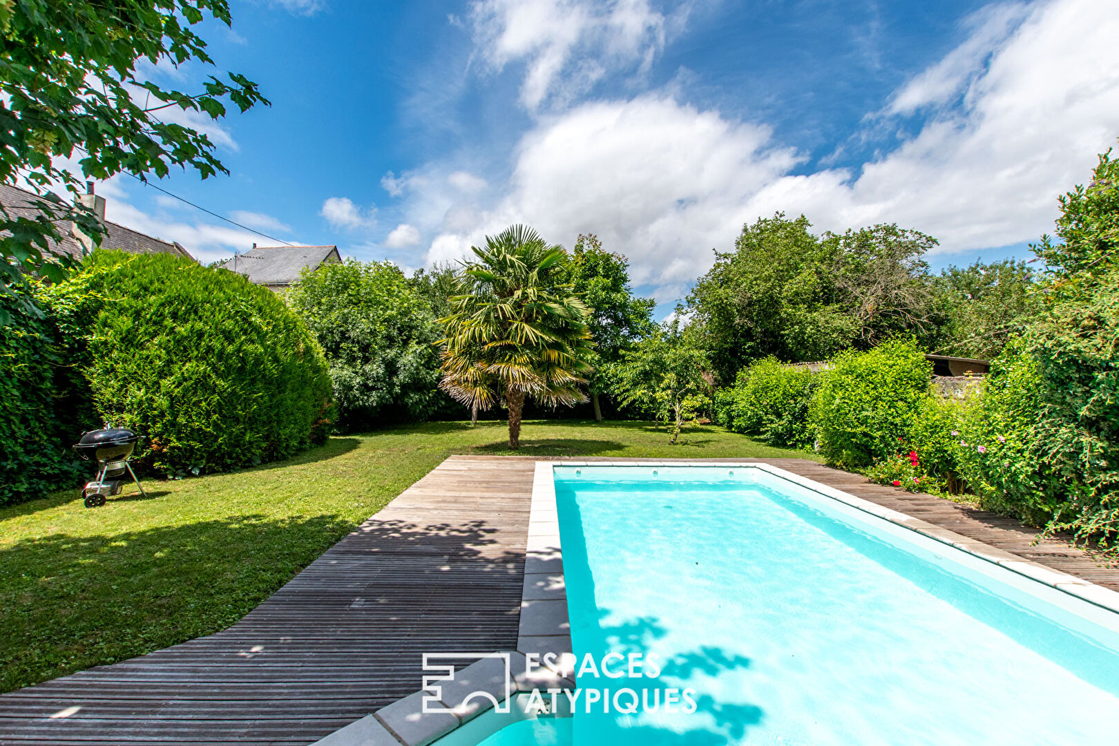 Charmante maison avec piscine en bord de Loire