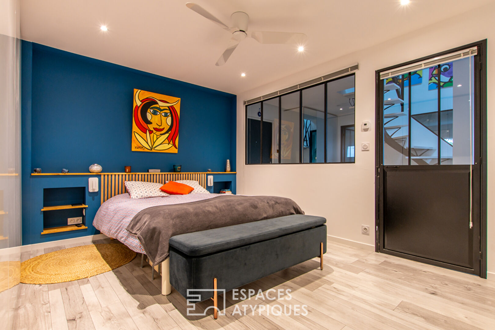 Loft lumineux avec piscine et son locatif