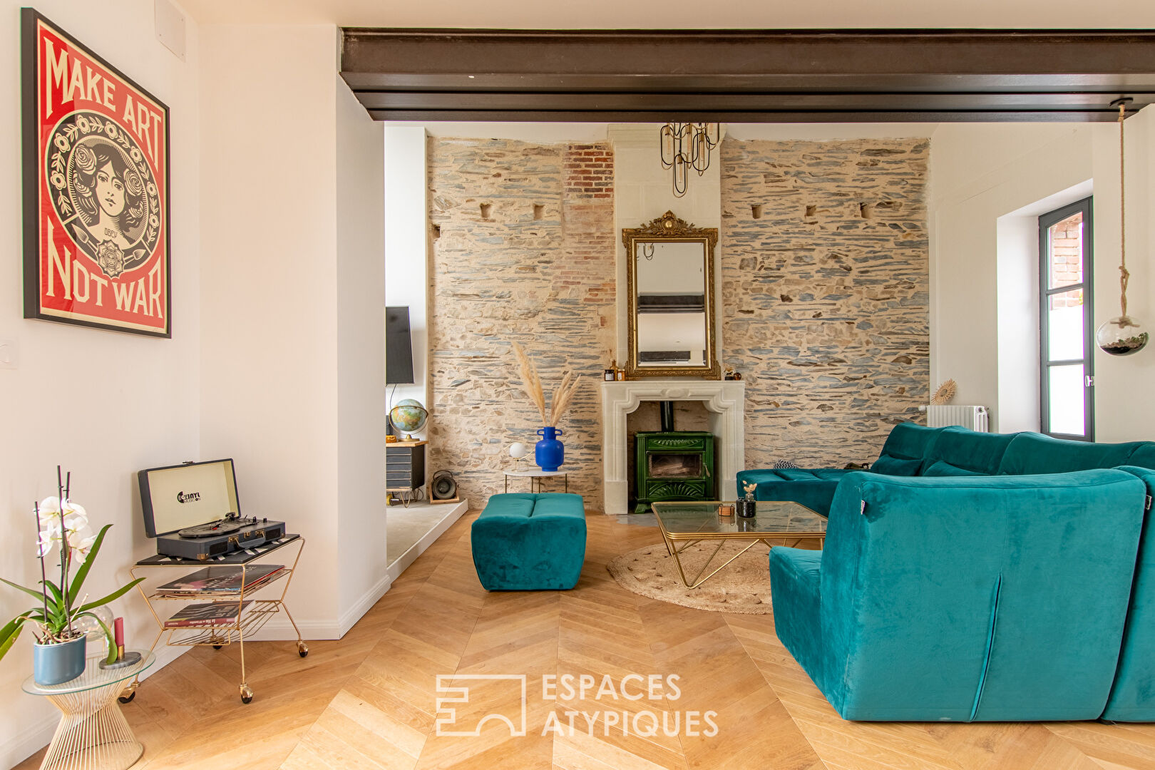 Maison de charme : entre volume et authenticité