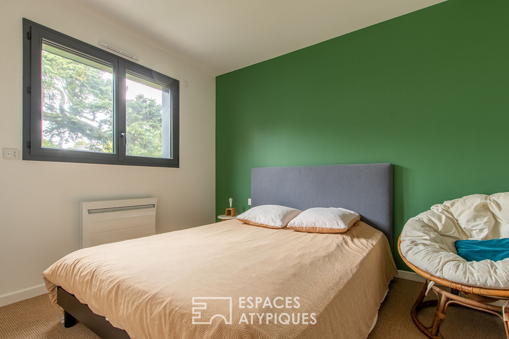 SOUS COMPROMIS : L’inattendue – Maison de ville proche de la place Ney