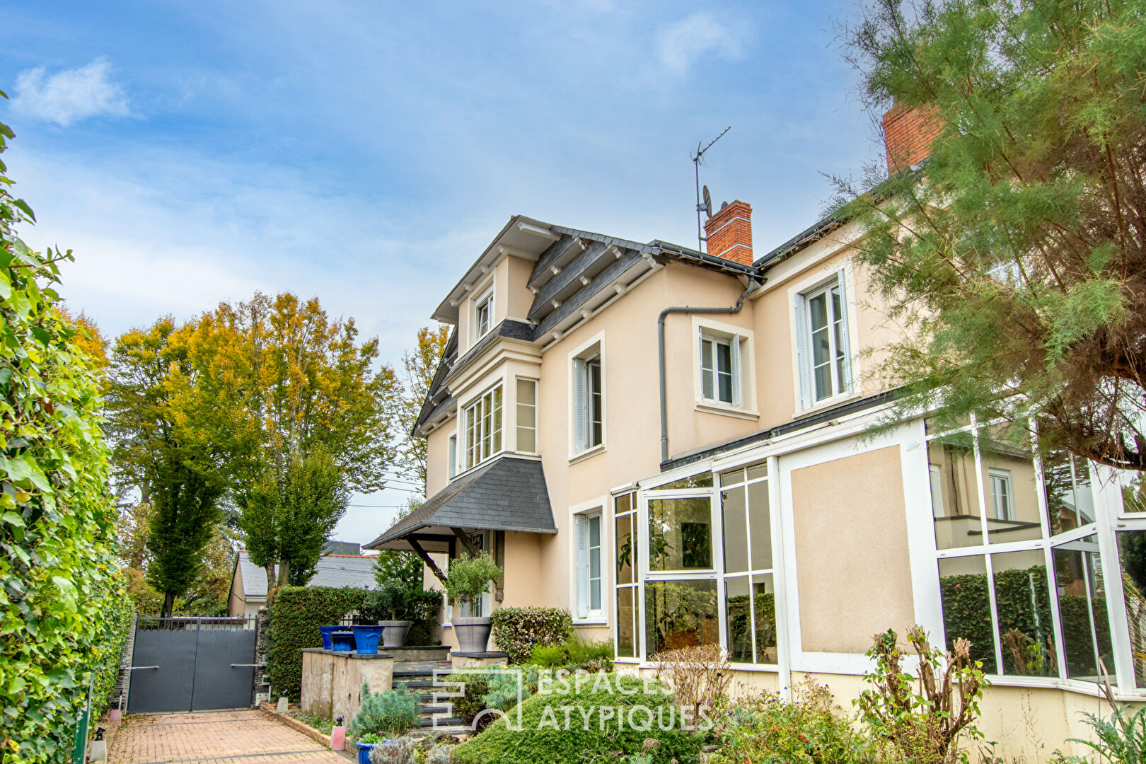 Art Deco house from the 30s – Lafayette district – Parc du Pin